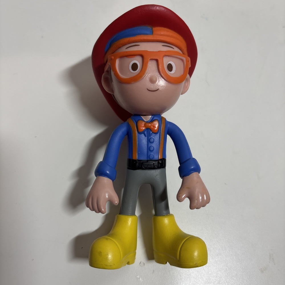 5/$20! Blippi Fireman Bendable Action Figure - 5" Blippi - 2020 Kideo‎ Inc